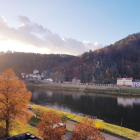 Útulný apartmán v centru, s krásným výhledem Decin Esterno foto